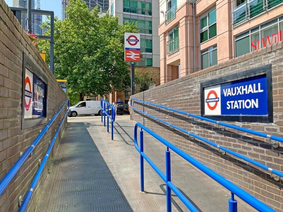 New Central 1Br Wstunning View, 5 Min Vauxhall St Londra Esterno foto